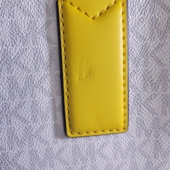 Michael Kors Kenly Large Signature Logo Tape Tote Bag - Picture 5 of 11